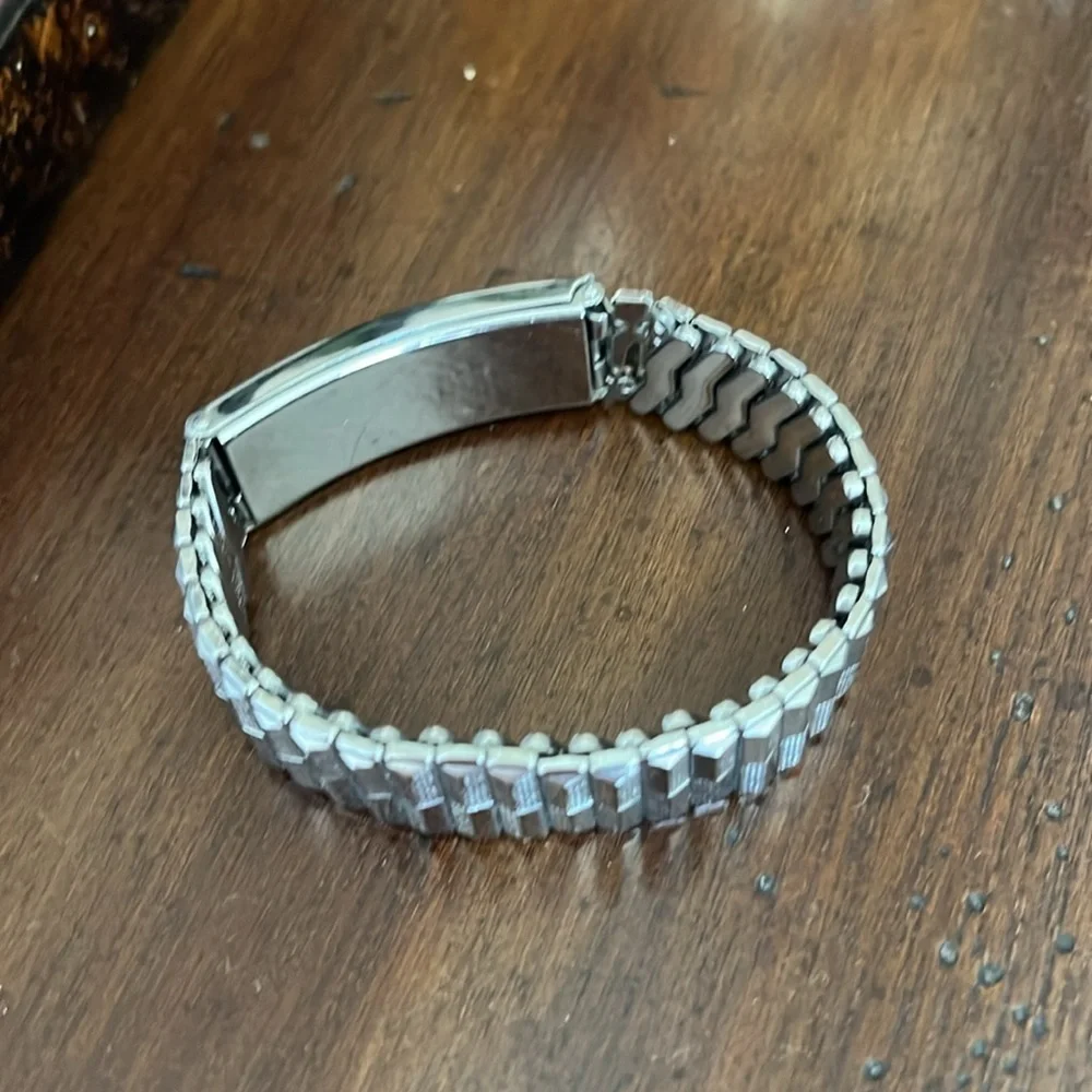 Vintage Silver Men's According Expandable Bracelet Monogram Joe  70s